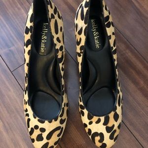 Brand New never worn Leopard 3inch heel shoes